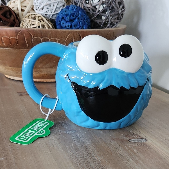 🍪 Sesame Street Cookie Monster Coffee Mug – Hand Painted, NWT, Large Muppets - Picture 3 of 16
